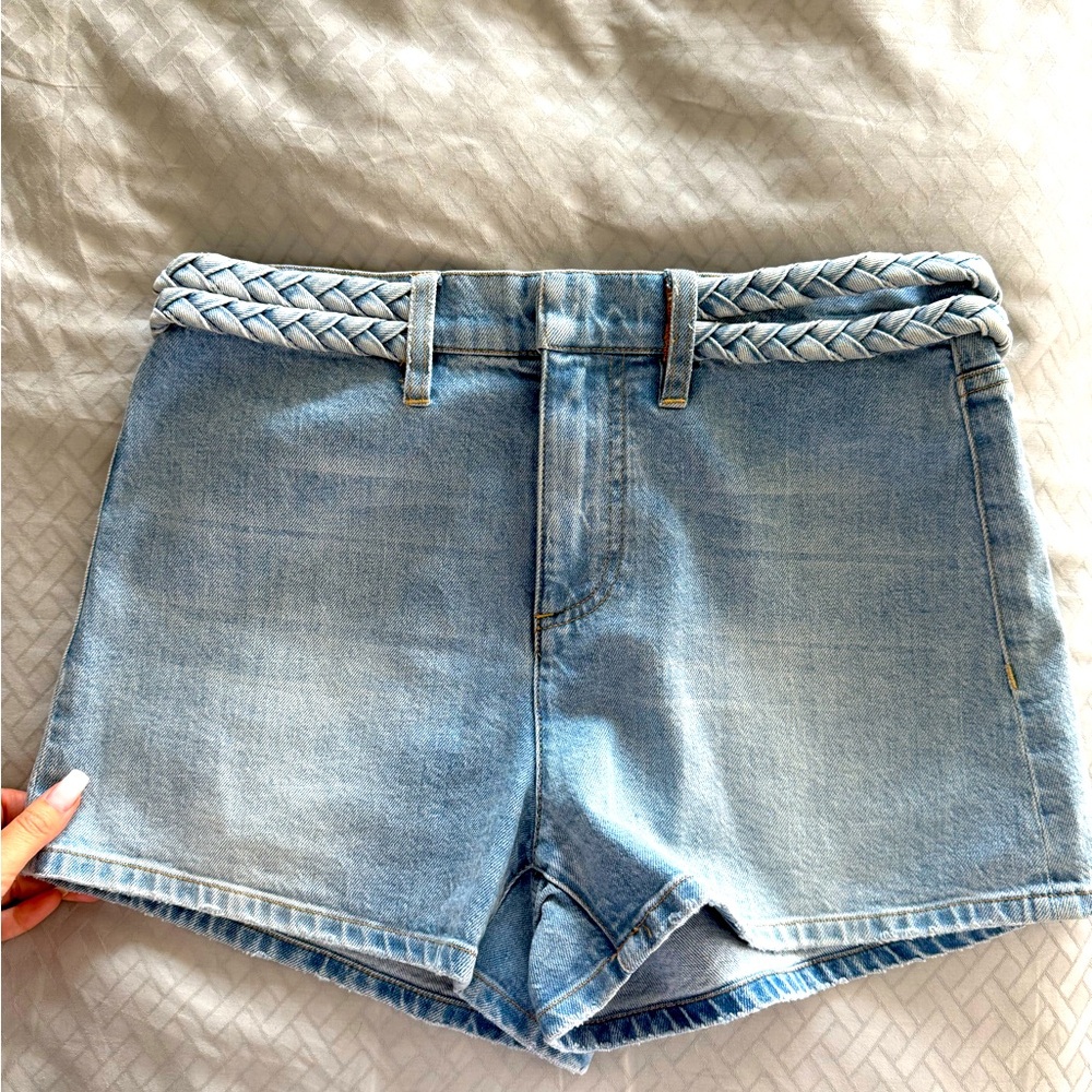 Alice & Olivia Jean Shorts with braid belt Sz 29
